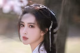 Người đẹp thủ vai Mai Siêu Phong trong "Tân Anh hùng xạ điêu"