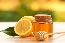 Uống nước chanh mật ong vào thời điểm nào là tốt nhất?