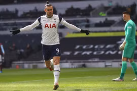 Golf thủ Gareth Bale muốn khoác áo Tottenham
