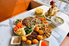 Gà cúng lễ, Tết đặt vị trí nào cho đúng?