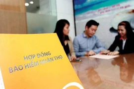 Hậu “khủng hoảng”, bán bảo hiểm qua ngân hàng gặp khó?