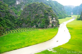 Dạo bộ - đạp xe ngắm cảnh, hòa mình vào thiên nhiên Tam Cốc