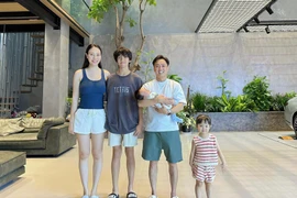 Hà Hồ và Cường Đô La chi bao tiền học phí của Subeo?