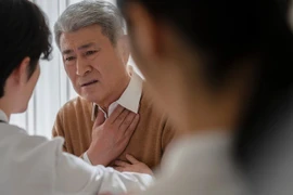 Trong cơn tức giận, tôi lỡ tay tát con dâu trước mặt cả gia đình