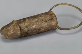  Phát hiện dương vật giả trong lăng mộ quý tộc nhà Hán