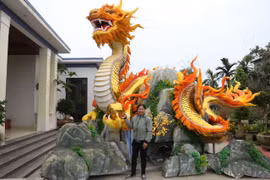 Linh vật rồng tại Quảng Trị lộ diện, nặng đến 500kg