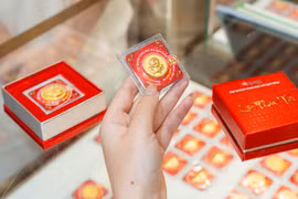 Sức mua kém mọi năm, doanh nghiệp vàng vẫn lãi ngày Vía thần tài