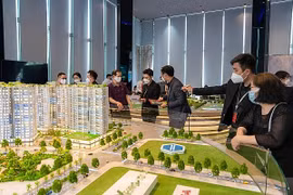 Nhà đầu tư rục rịch "bắt đáy" bất động sản?