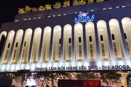 Không có ngộ độc tập thể tại Adora Center: Kết luận của cơ quan chức năng 