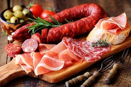 Video: WHO công nhận 9 thực phẩm gây ung thư cao