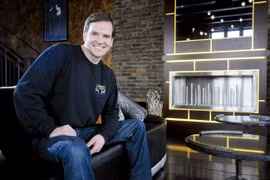 Tỷ phú Thung lũng Silicon bị tố 'mây mưa' với hơn 5.000 mỹ nữ 