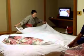 Vì sao người Nhật nghiện ngủ trên sàn nhà?