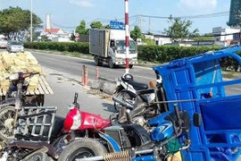 Thiếu niên 16 tuổi tập lái xe ba gác tông chết bé trai 6 tuổi