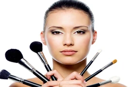 10 mẹo vặt vô cùng đơn giản giúp trang điểm đẹp như chuyên gia