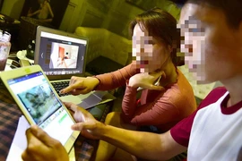 Khách tố bị lộ thông tin thẻ khi đặt phòng trên Booking, Agoda