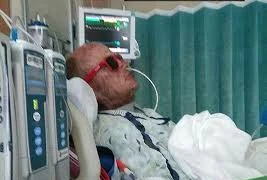 Video: Người đàn ông trở thành xác sống sau khi dùng kháng sinh