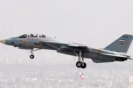 Sức mạnh tiêm kích Iran hộ tống máy bay Nga đánh IS