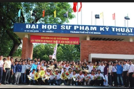 Tỷ lệ chọi Đại học Sư phạm Kỹ thuật TPHCM năm 2014