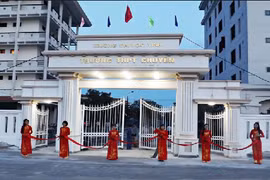 Đề thi vào lớp 10 môn Ngữ Văn 2015 Chuyên ĐH Vinh