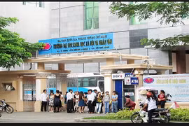 Tỉ lệ chọi ĐH Khoa học Xã hội và Nhân văn TPHCM 2014