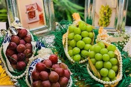 5 loại nho đắt nhất thế giới “đổ bộ” Hà Nội, chị em xôn xao bàn tán