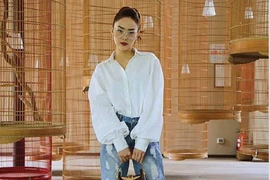 “Học lỏm” Chi Pu, Minh Hằng cách mix đồ với áo sơ mi trắng