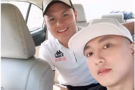 Châu Khải Phong "sánh đôi" cùng Quang Hải về khách sạn