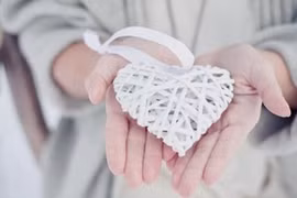 7 cách giúp bạn biết yêu thương bản thân mình hơn 