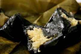 Tự làm 2 loại bánh gói lá chuối tại nhà ngon hơn ngoài tiệm