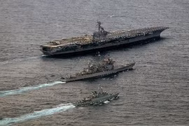 Tiết lộ bất ngờ tuổi thọ tàu sân bay Mỹ đang đến VN