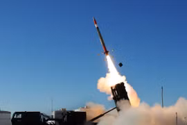 Nga giải thích lý do Patriot của Mỹ không thể sánh bằng S-400