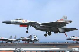 Pha lật "ăn cắp" lịch sử và biến thể xịn ngang hàng gốc của J-11 