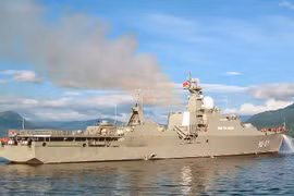 Ấn Độ muốn mua tàu hộ vệ tên lửa giống của Việt Nam