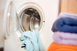 Bỏ ngay thói quen khi giặt quần áo sau đây nếu không muốn nhập viện