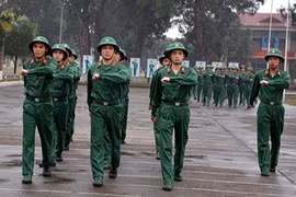 Tuần đầu trong quân ngũ của những người lính thông tin