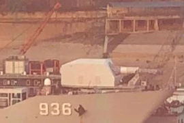 Lộ diện pháo điện từ Trung Quốc: “Đạn đã lên nòng“