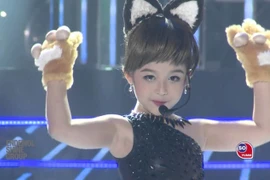 Cuộc sống sang chảnh của cô bé 10 tuổi gây sốt chung kết HHVN 2018