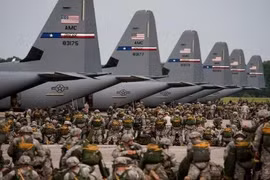 Kinh ngạc quy mô sư đoàn dù trăm tuổi của Mỹ