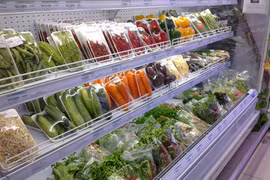 Chủ tịch chuỗi thực phẩm sạch nửa đêm đến nhà đưa khách đi cấp cứu