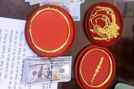 Giả khách mời chôm túi vàng, tiền mừng cưới của cô dâu