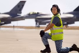 50 năm tuổi: Không quân Singapore có gì?