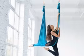 Làm đẹp cùng yoga bay