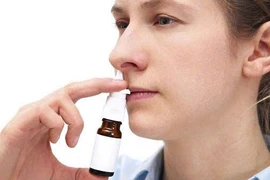 Xịt mũi hàng ngày, lợi hay hại?