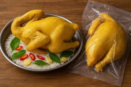 Gà ủ muối - món ăn "hot trend" tiềm ẩn hiểm họa từ thực phẩm bẩn