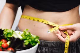 Giải mã hiện tượng tăng cân không phanh sau tuổi 40