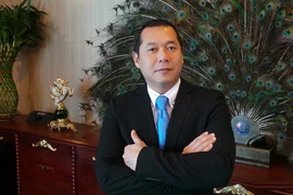 Khởi tố vụ tranh chấp 30.000 tỷ liên quan đến chồng và con trai bà Tư Hường