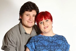 Chuyện lạ: Cô gái sở hữu 15 nhân cách