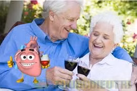 Rượu nho ngừa khối u ác tính