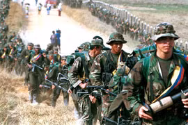 Chùm ảnh về cuộc nổi dậy của FARC ở Colombia