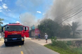 Cháy cửa hàng kinh doanh đồ gia dụng ở Hà Tĩnh